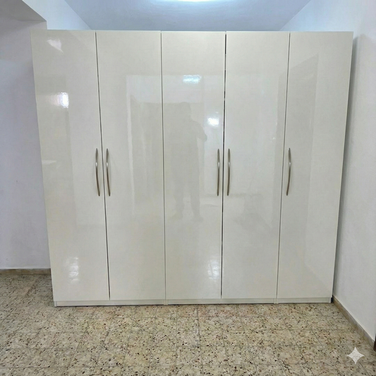 Armadio IKEA bianco lucido