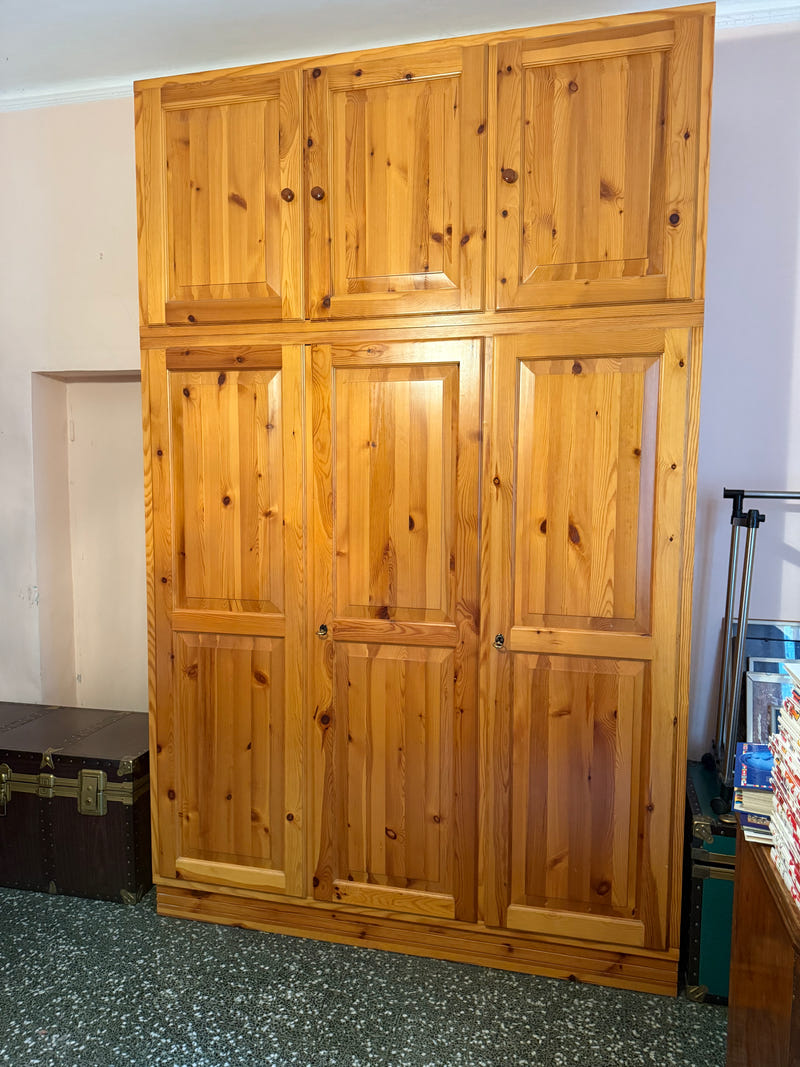 Armadio in abete