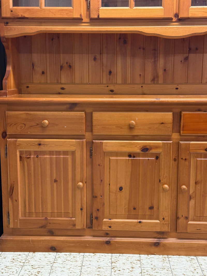 Credenza da cucina in abete