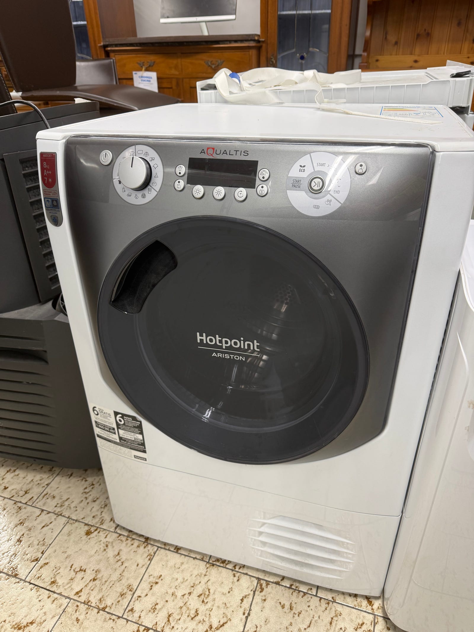 Asciugatrice HOTPOINT ARISTON AQUALTIS 8kg