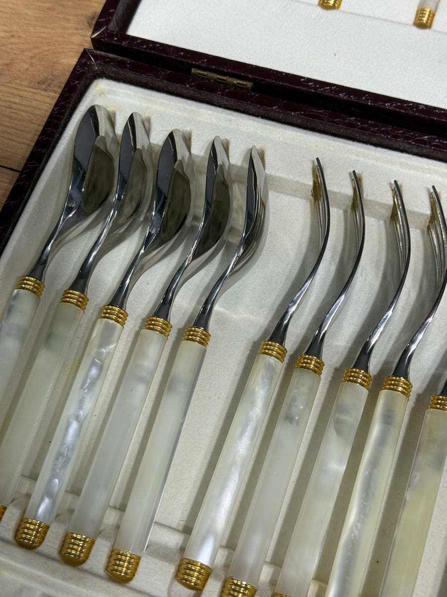 Set Posate Gottinghen 36 pz – Acciaio 18/10 e Oro