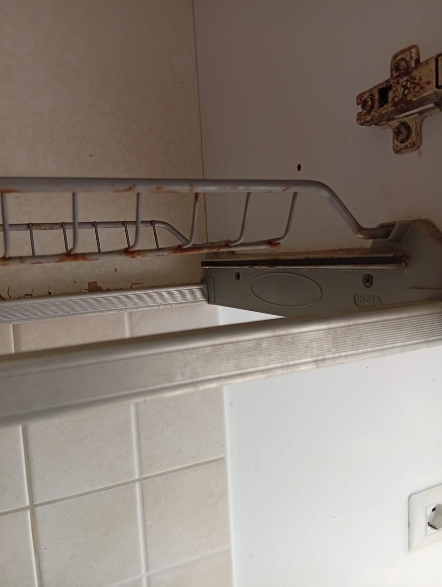 Cucina 255 cm con difetti