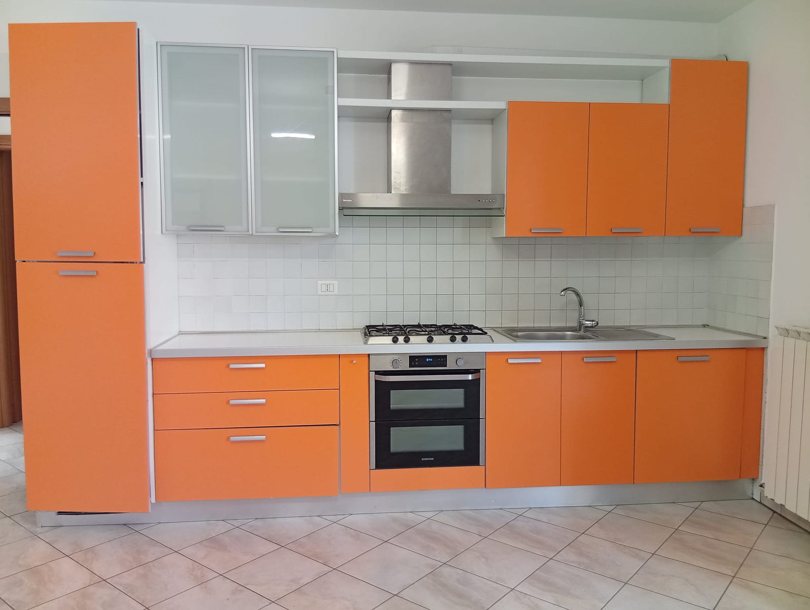 Cucina lineare (LEGGI BENE)