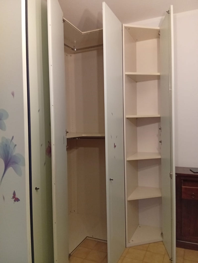 Armadio da camera angolare