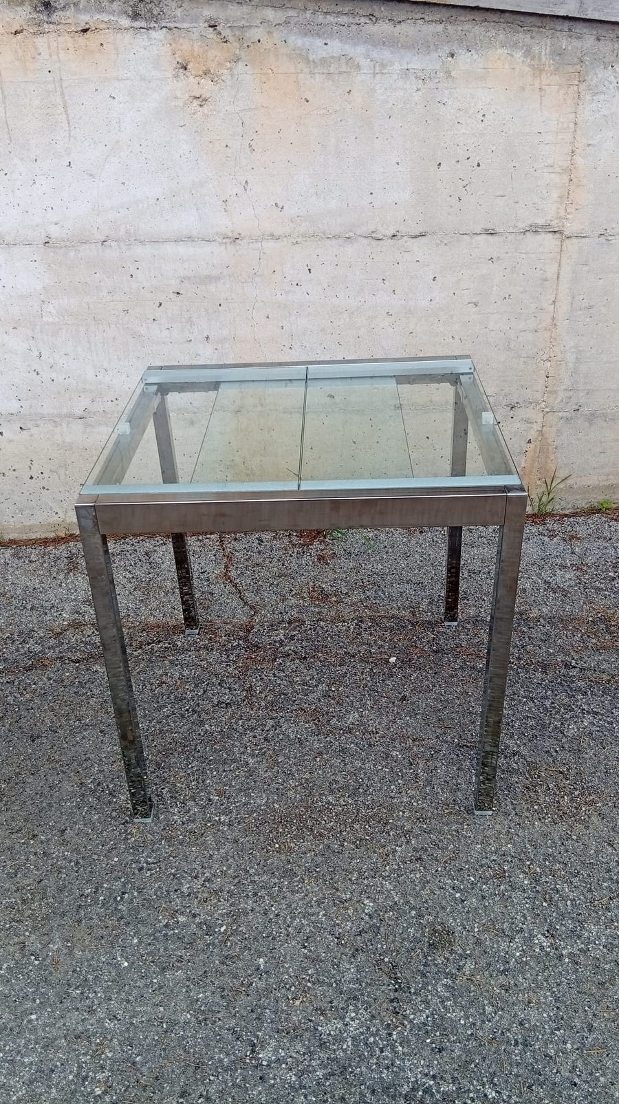 Tavolo allungabile di misure ridotte